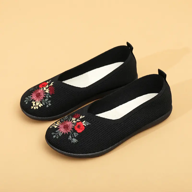 New Spring and Autumn Old Beijing Cloth Shoes Women's Single Shoes Non-slip Soft Sole Comfortable Middle-aged and Elderly Embroidered Fly-woven Breathable Single Shoes — feature 12