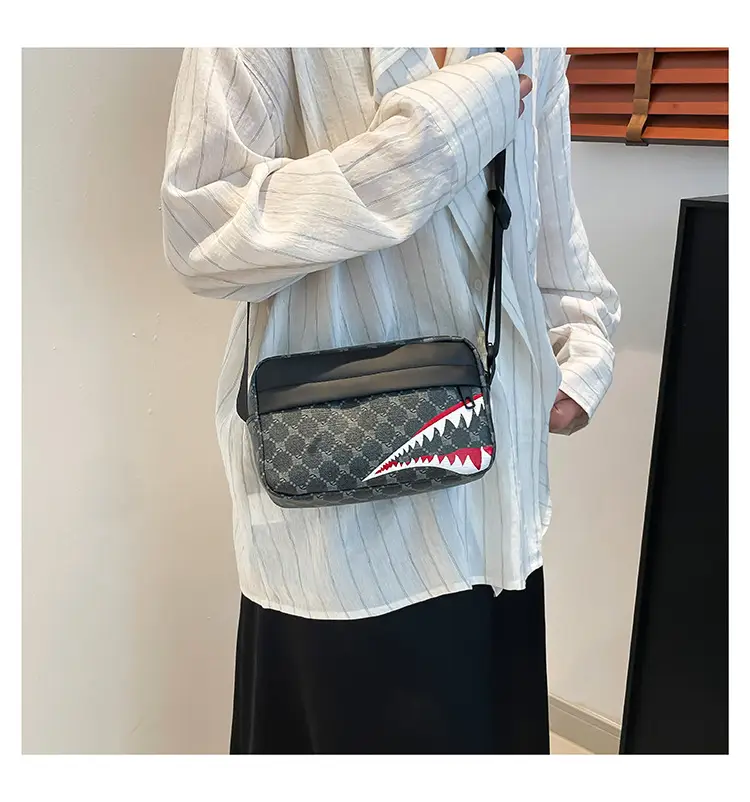 2025 Women's Black Geometric Crossbody Bag with Mobile Phone Holder — feature 18