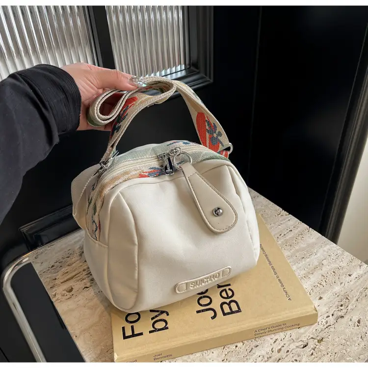 Green Waterproof Crossbody Bag for Women — feature 10
