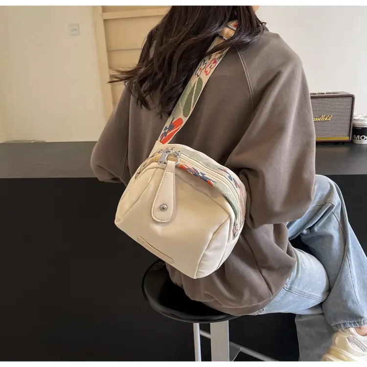 Green Waterproof Crossbody Bag for Women — feature 34