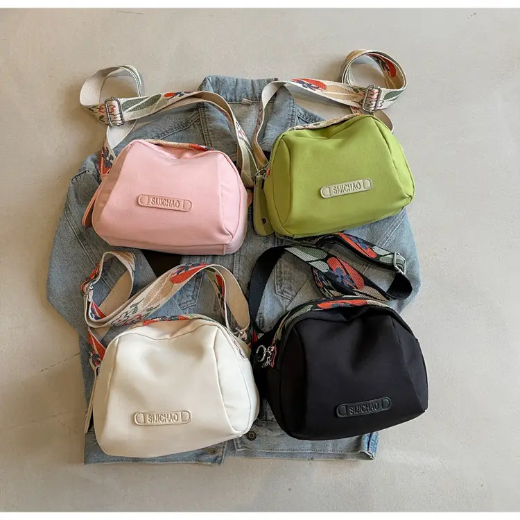Green Waterproof Crossbody Bag for Women — feature 9