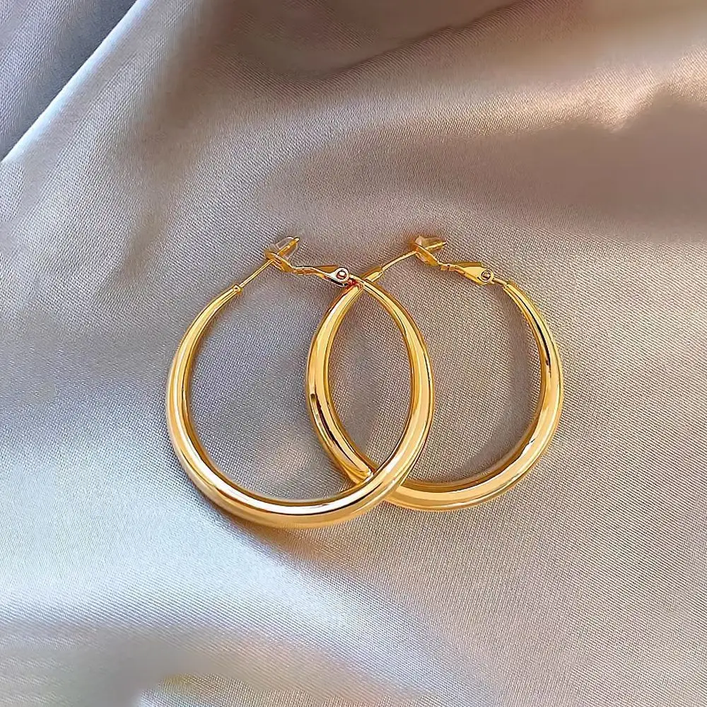 Luxury Gold Earrings for Women Elegant High End Fashion