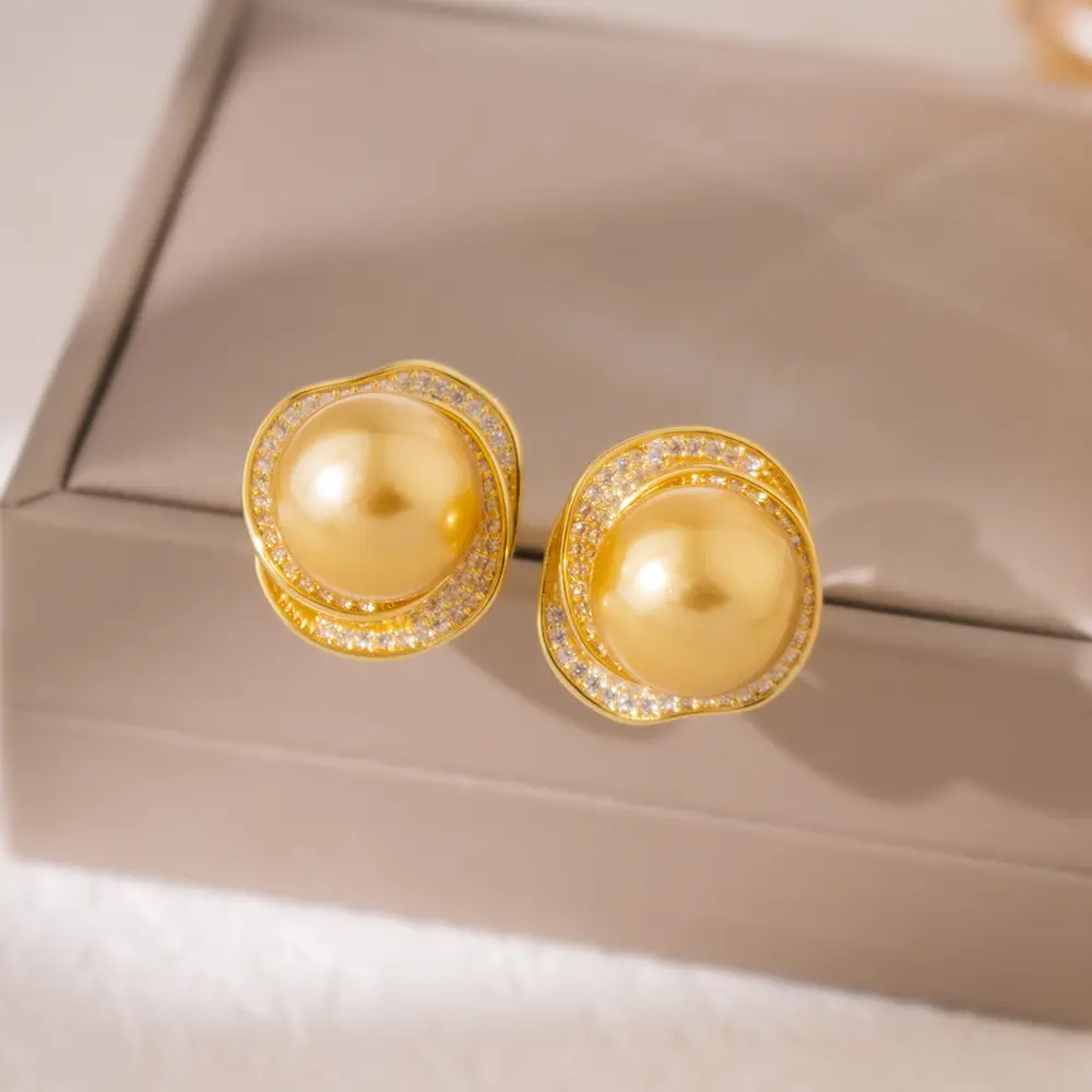 Luxury Gold Earrings for Women Elegant High End Fashion