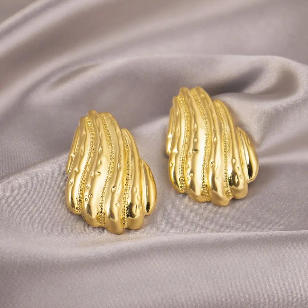 Luxury Gold Earrings for Women Elegant High End Fashion