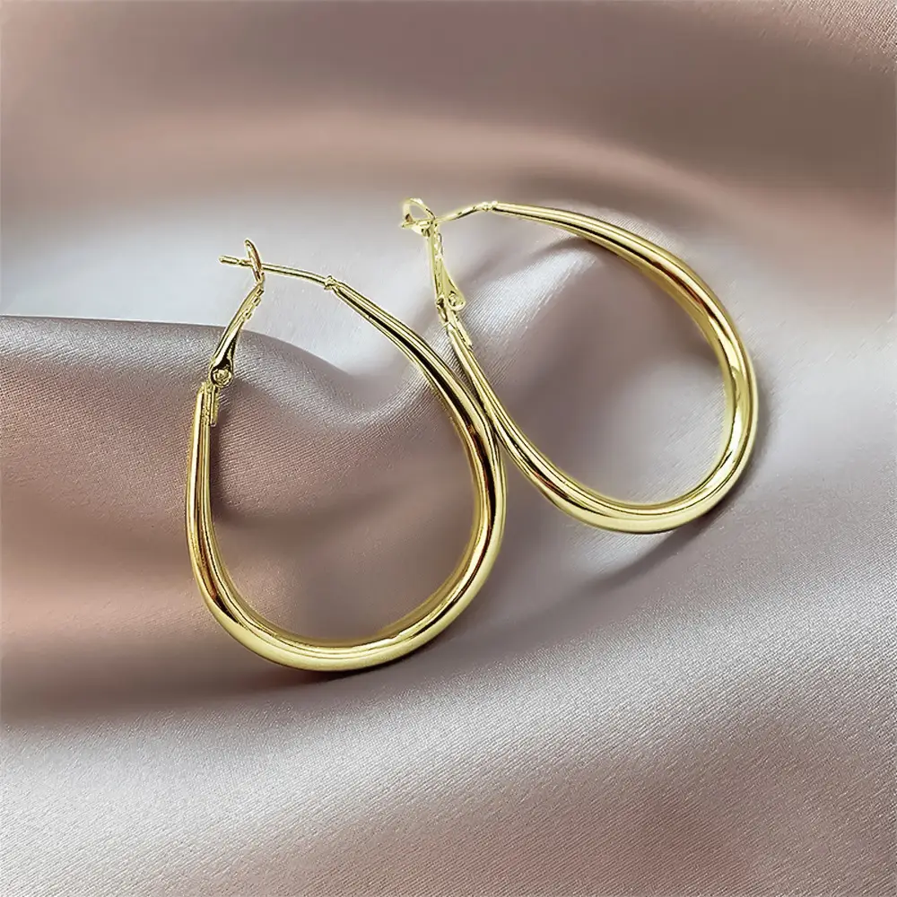 Luxury Gold Earrings for Women Elegant High End Fashion