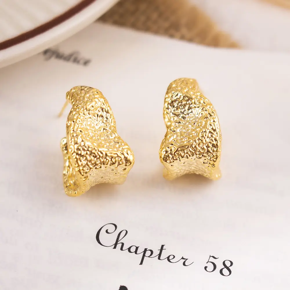 Luxury Gold Earrings for Women Elegant High End Fashion