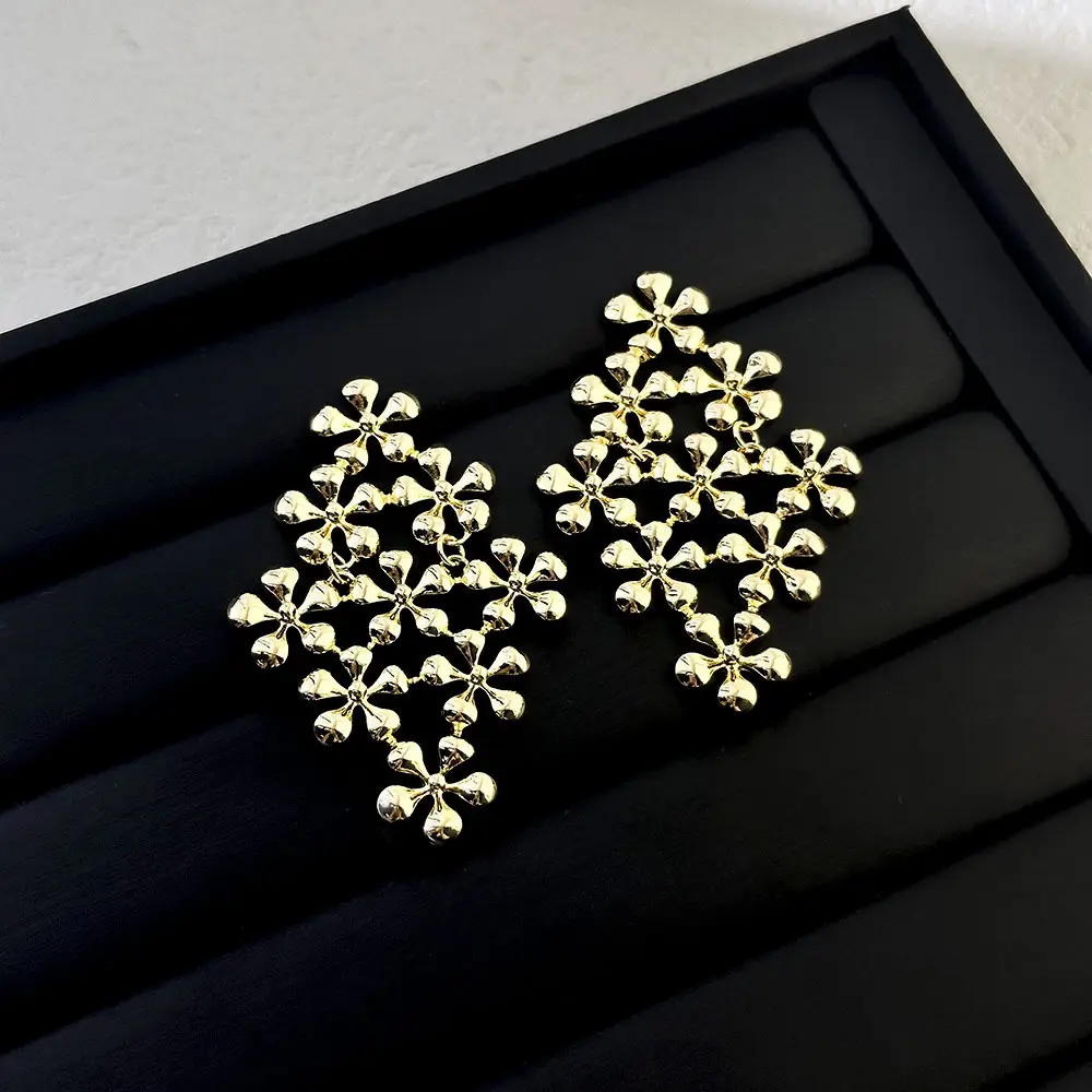 Luxury Gold Earrings for Women Elegant High End Fashion