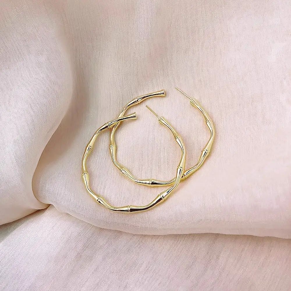 Luxury Gold Earrings for Women Elegant High End Fashion