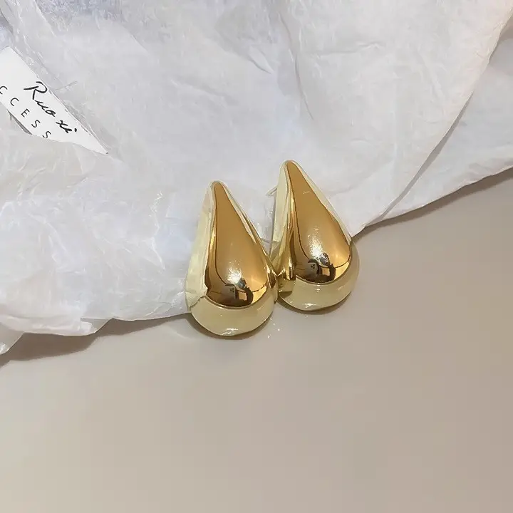 Luxury Gold Earrings for Women Elegant High End Fashion