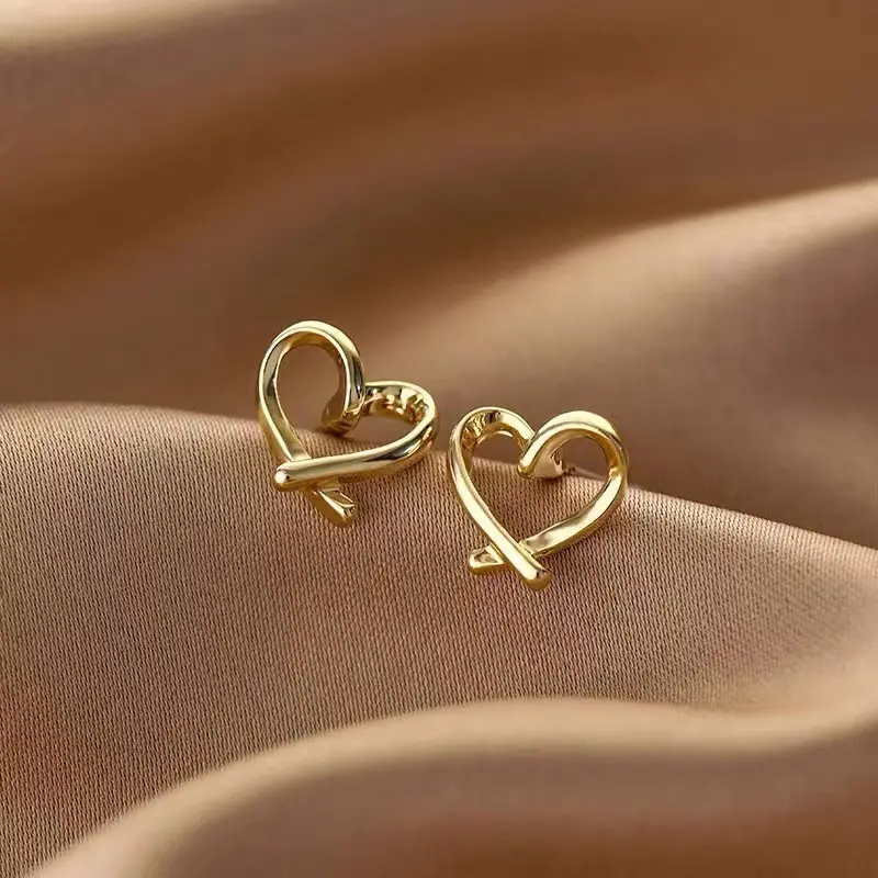 Luxury Gold Earrings for Women Elegant High End Fashion