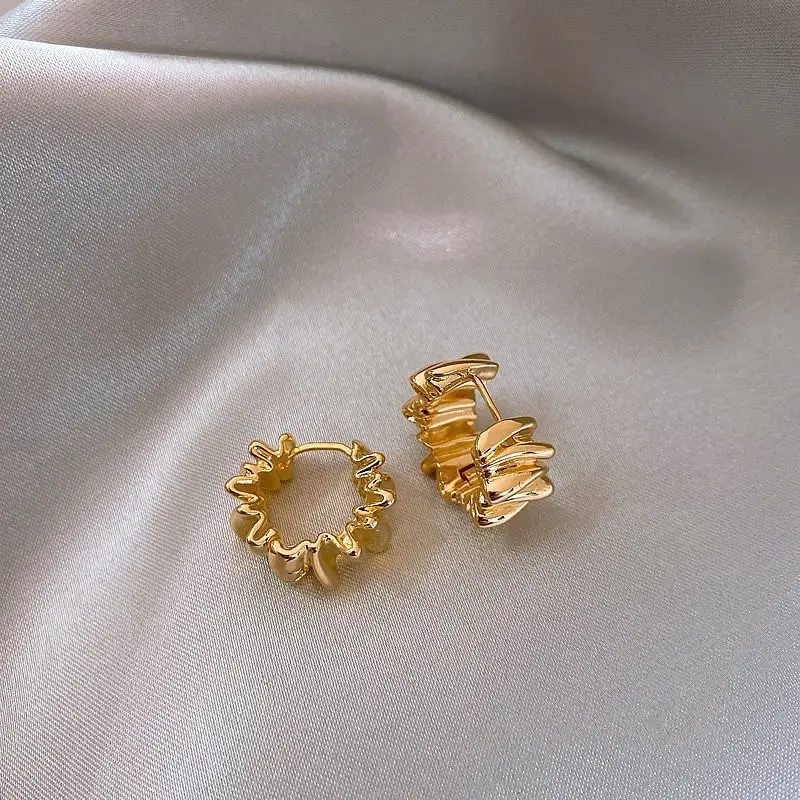 Luxury Gold Earrings for Women Elegant High End Fashion