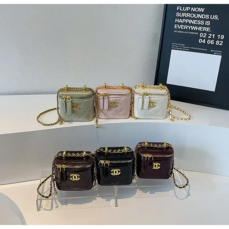 Mini Crossbody Bag Women Chain Shoulder Strap Cream — feature 15