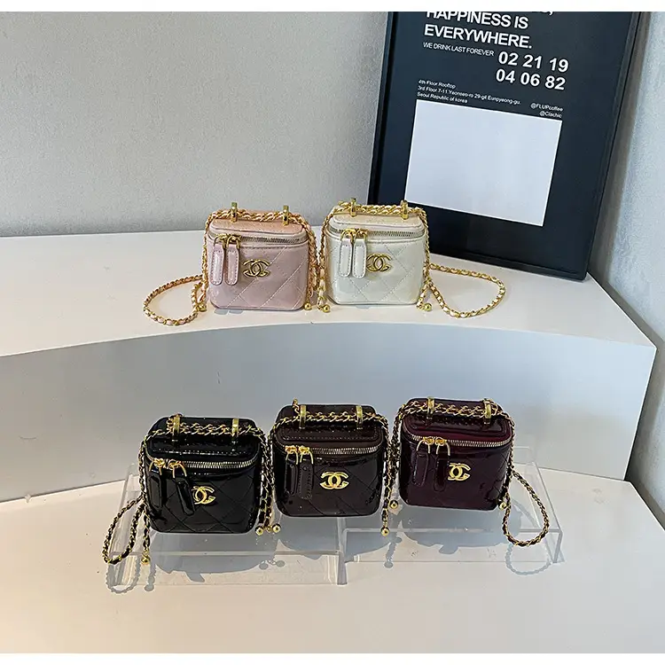 Mini Crossbody Bag Women Chain Shoulder Strap Cream — feature 16