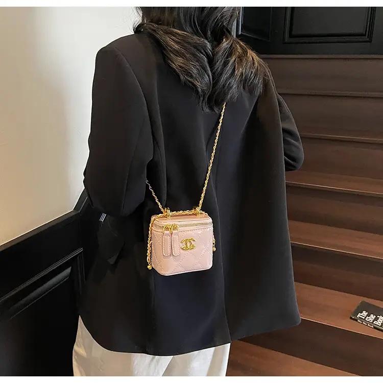 Mini Crossbody Bag Women Chain Shoulder Strap Cream — feature 17