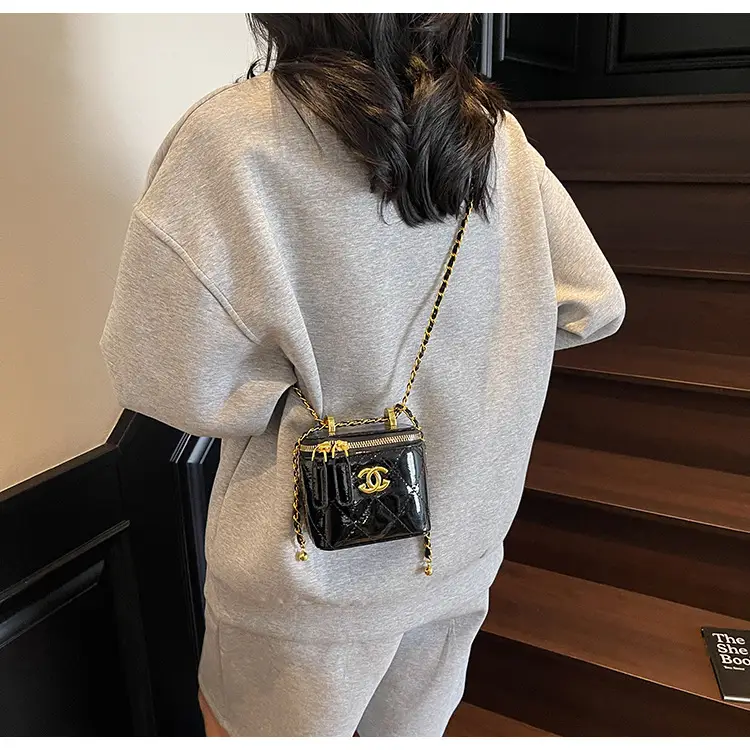 Mini Crossbody Bag Women Chain Shoulder Strap Cream — feature 28