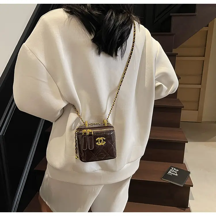 Mini Crossbody Bag Women Chain Shoulder Strap Cream — feature 32