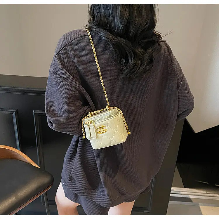 Mini Crossbody Bag Women Chain Shoulder Strap Cream — feature 39