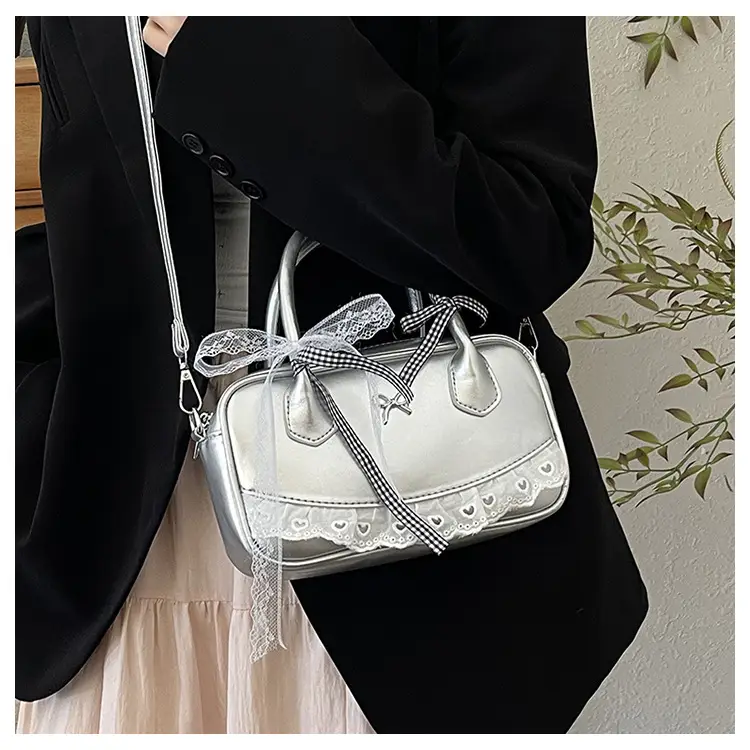 Black Rhinestone Crossbody Bag for Women 2025 — feature 13