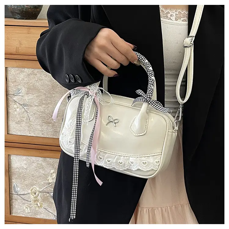 Black Rhinestone Crossbody Bag for Women 2025 — feature 22