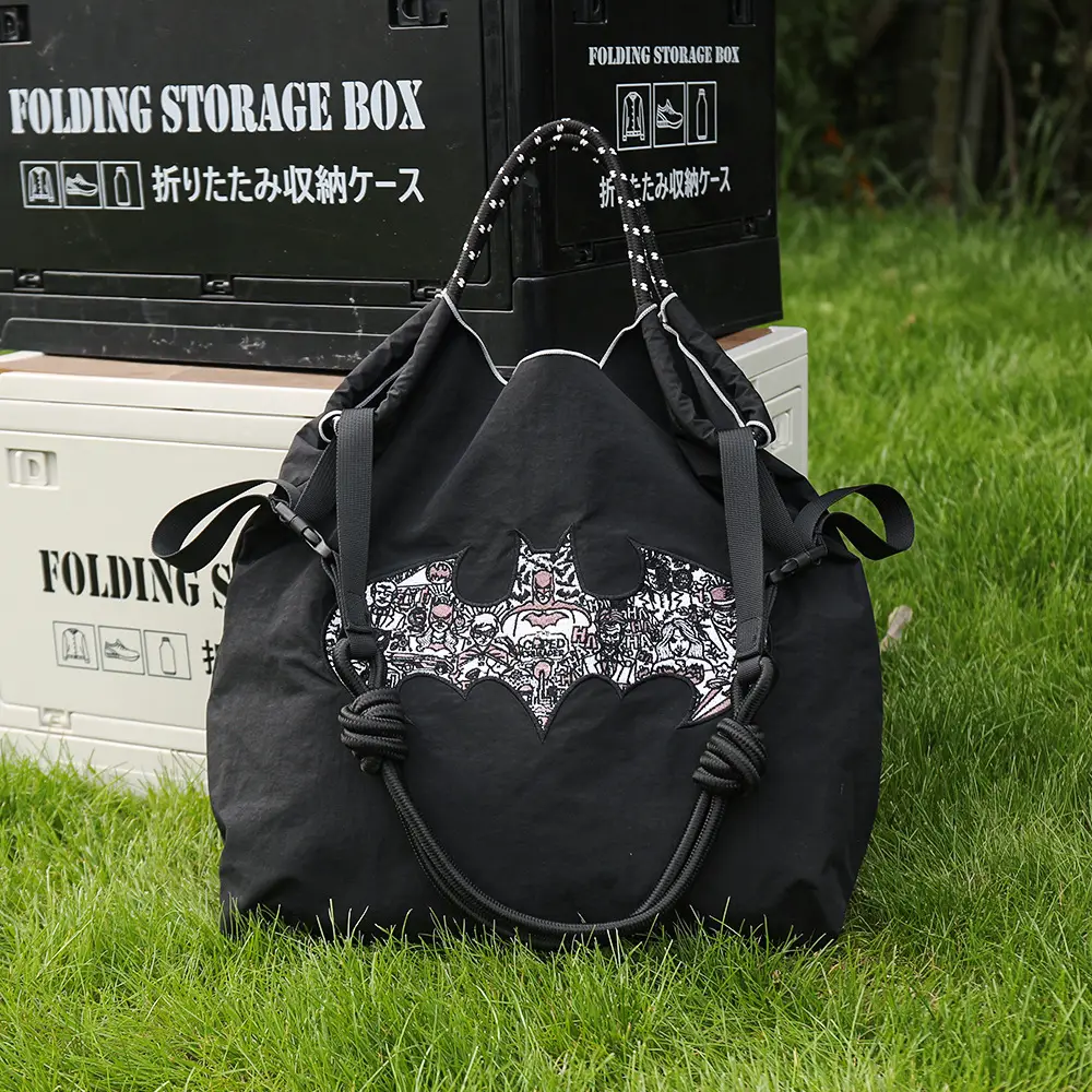 Spring New Embroidered Cartoon Shoulder Bag Large Capacity — feature 4