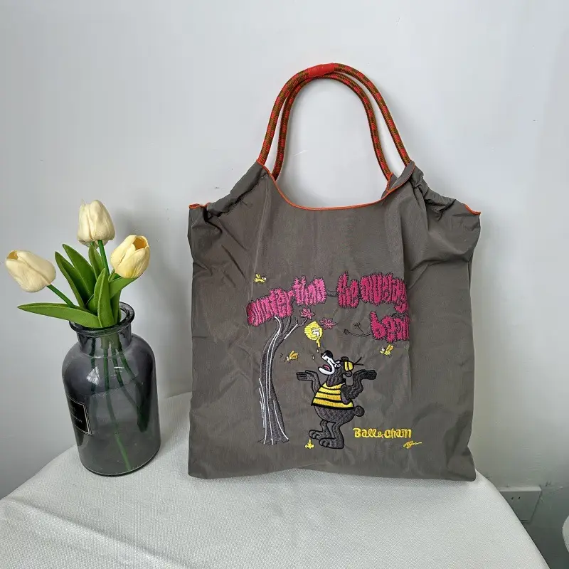 Spring New Embroidered Cartoon Shoulder Bag Large Capacity - Image 2