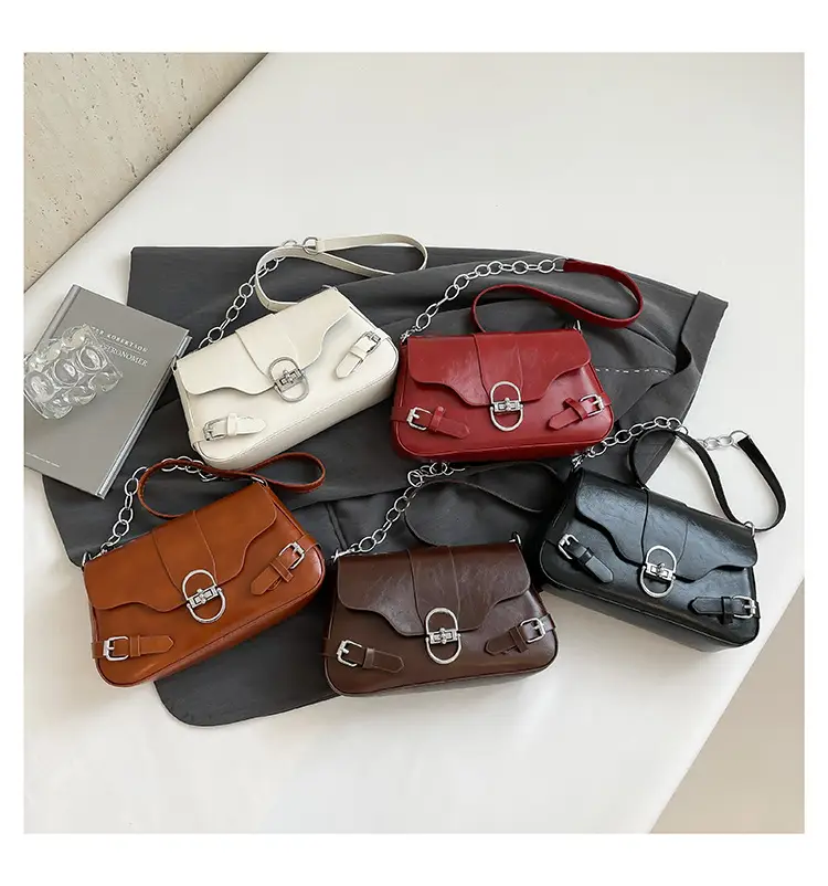 Women's Retro Chain Crossbody Bag 2025 Summer — feature 30