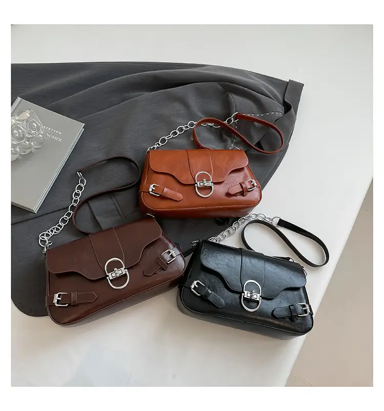 Women's Retro Chain Crossbody Bag 2025 Summer — feature 32