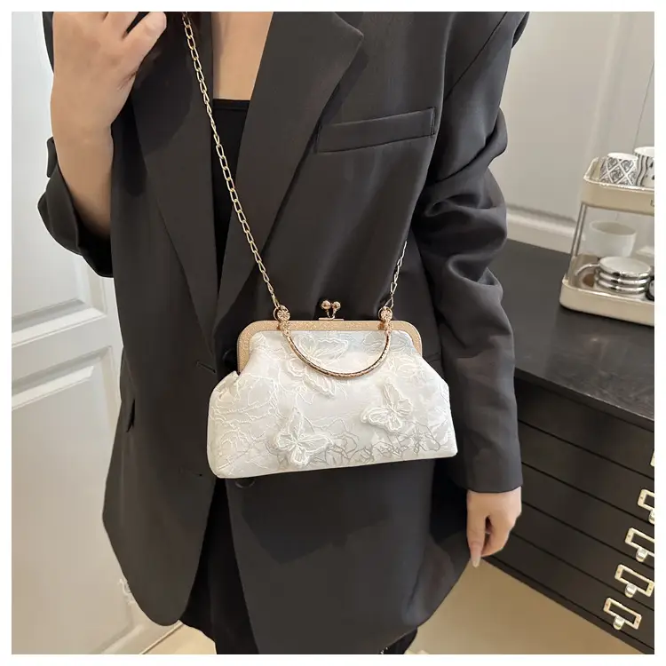 2025 Butterfly Chain Shoulder Bags Set of 4 — feature 10