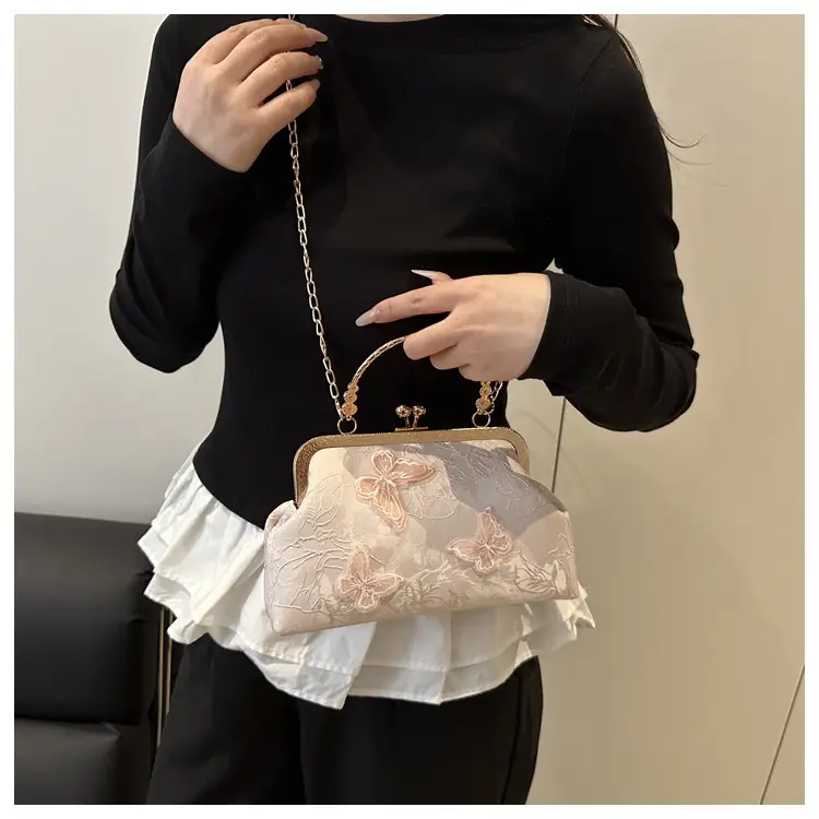 2025 Butterfly Chain Shoulder Bags Set of 4 — feature 16