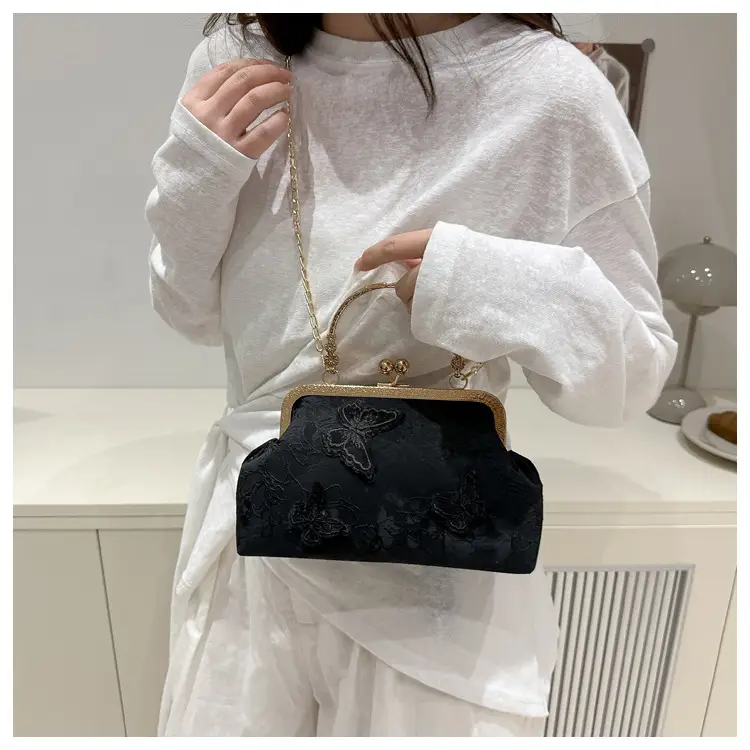 2025 Butterfly Chain Shoulder Bags Set of 4 — feature 17