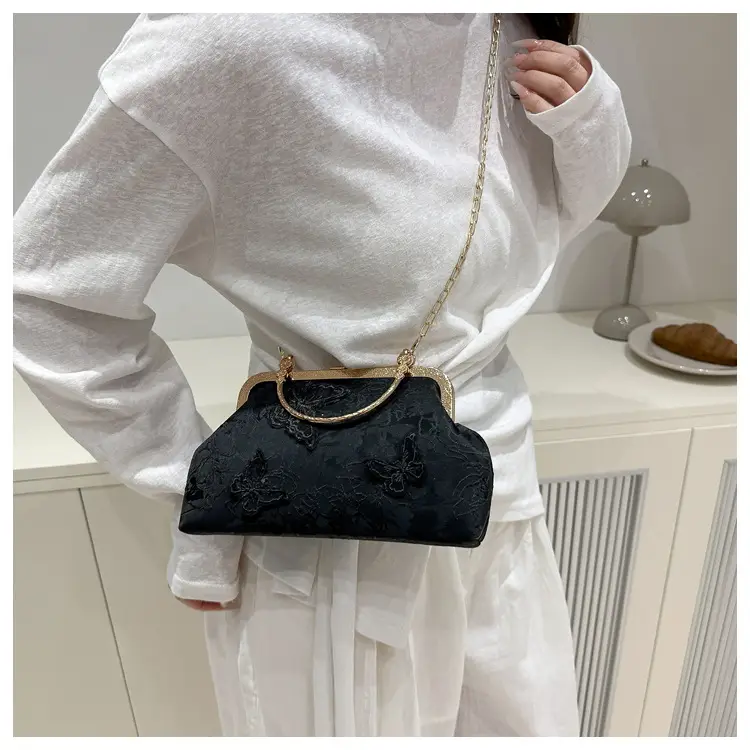 2025 Butterfly Chain Shoulder Bags Set of 4 — feature 18