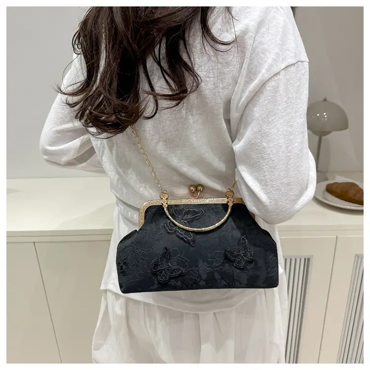 2025 Butterfly Chain Shoulder Bags Set of 4 — feature 19