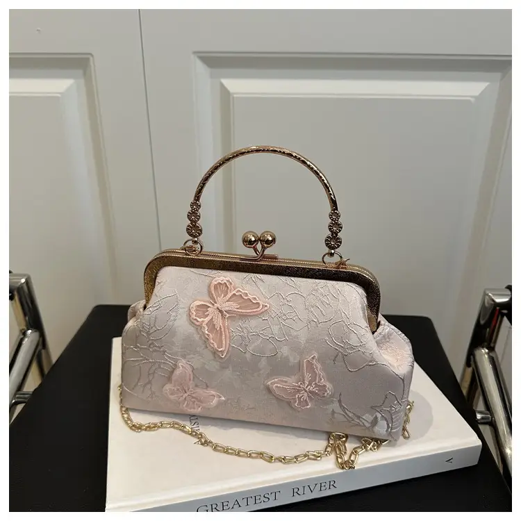 2025 Butterfly Chain Shoulder Bags Set of 4 — feature 20