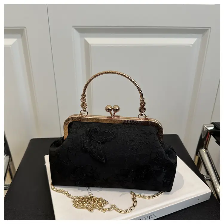 2025 Butterfly Chain Shoulder Bags Set of 4 — feature 22