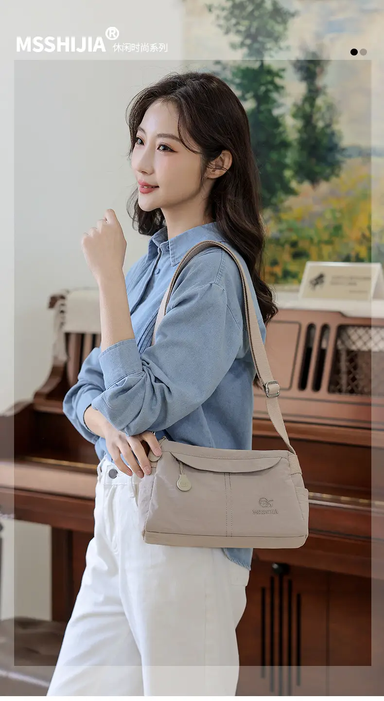 Women's Waterproof Shoulder Bag with Crossbody Strap — feature 2