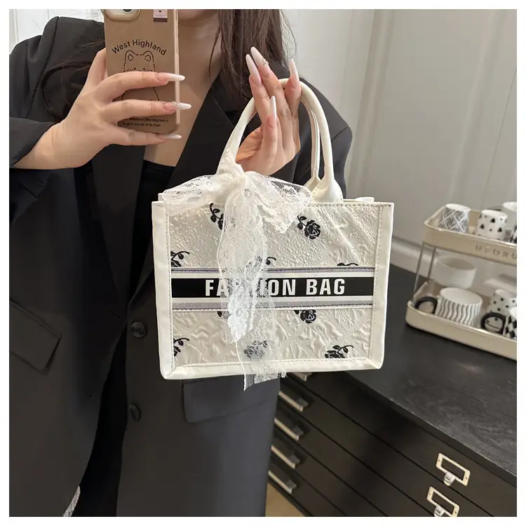 Women's Personalized Tote Bag Black White Stylish Commuter — feature 11