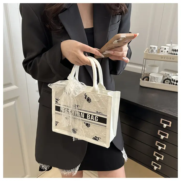 Women's Personalized Tote Bag Black White Stylish Commuter — feature 12