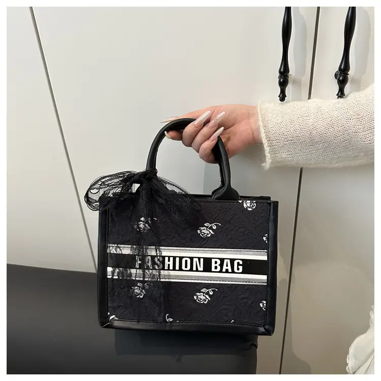 Women's Personalized Tote Bag Black White Stylish Commuter — feature 15