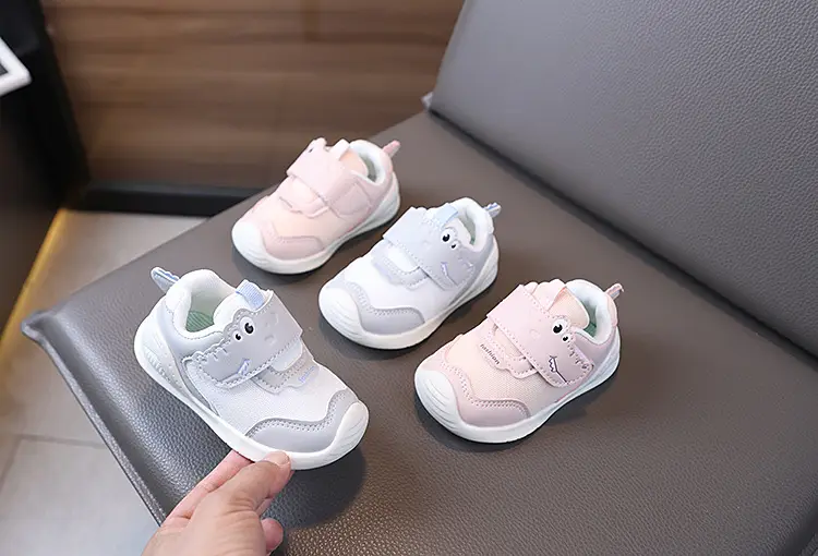 Women's Pink Soft Sole Toddler Shoes — feature 3