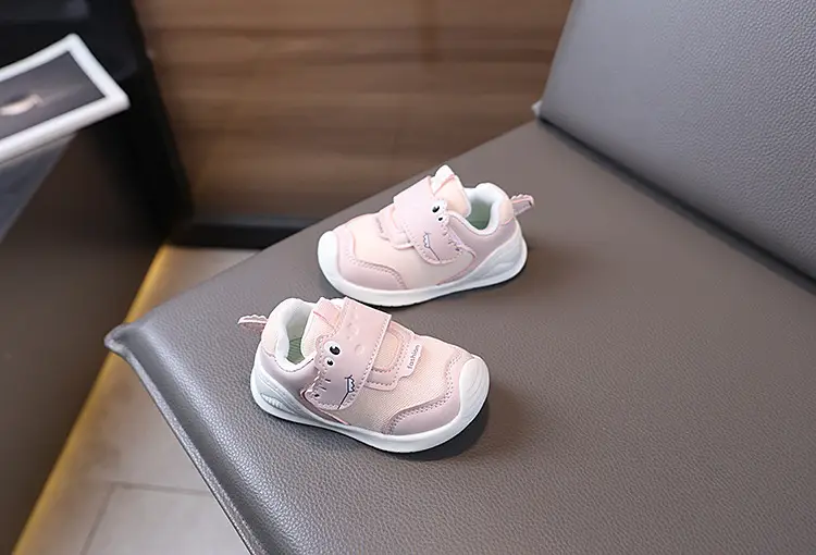Women's Pink Soft Sole Toddler Shoes — feature 5