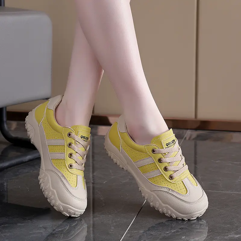 2026 New Flat German Training Shoes for Women, Lace-Up Casual Sneakers, Versatile Board Shoes, Sports Shoes, Women's White Shoes L08010 - Image 3