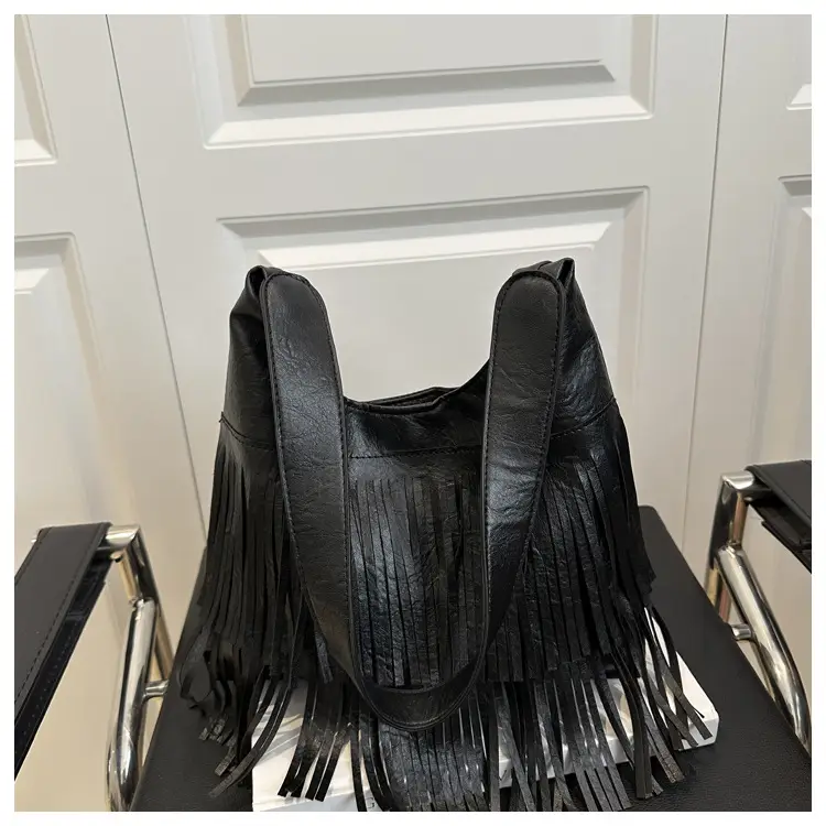 Retro Tassel Crossbody Bag Women 2025 - Image 3