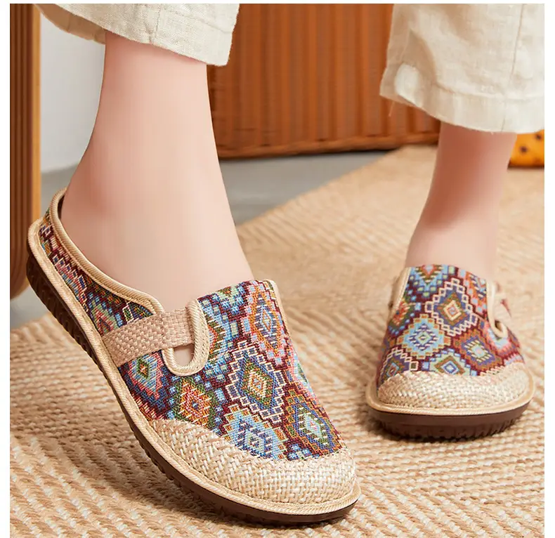 Women's Cross-border Embroidered Slip-on Shoes Soft Sole â feature 11