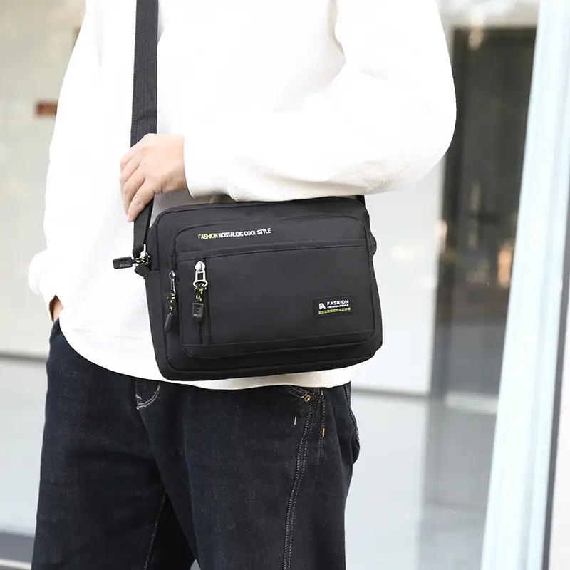 Men's Foreign Trade Casual Shoulder Bag Green Black - Image 7