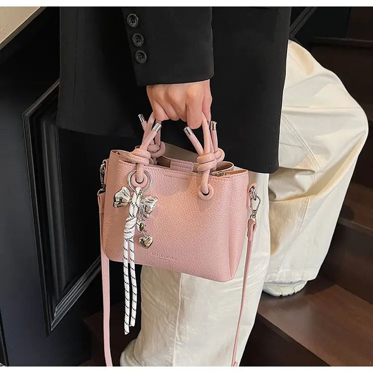 Beige Leather Bucket Bag 2025 Korean Style — feature 20