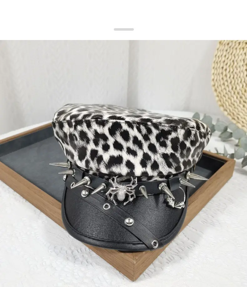 Leopard Print Rivet Flat Hat Navy Black — feature 10