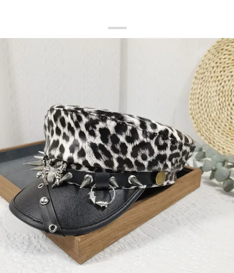 Leopard Print Rivet Flat Hat Navy Black — feature 11