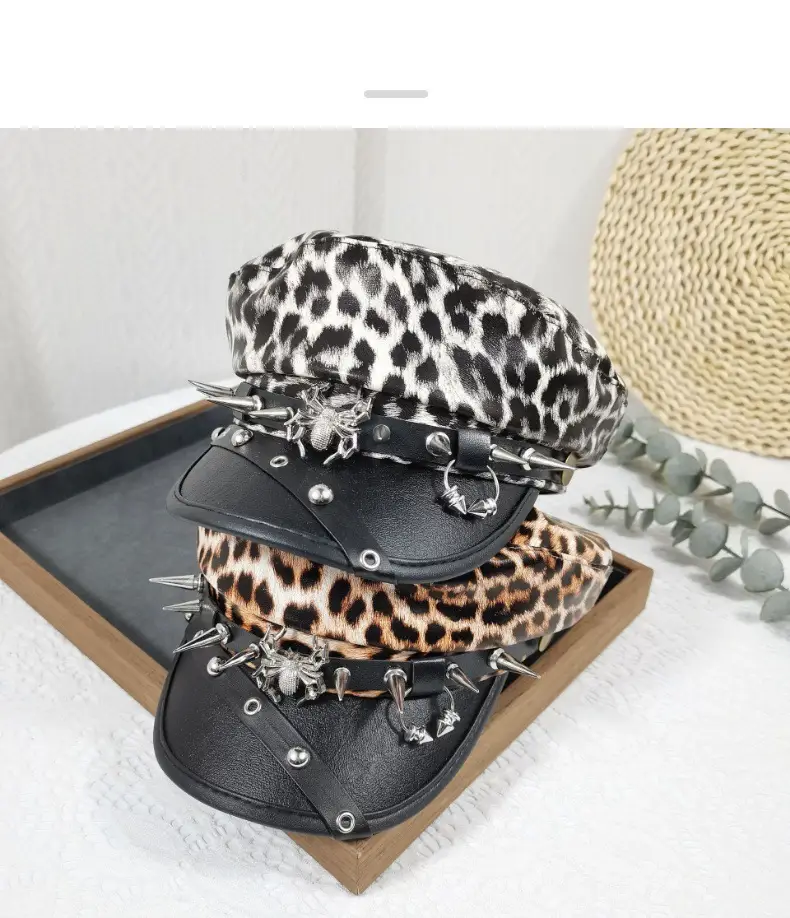 Leopard Print Rivet Flat Hat Navy Black — feature 6