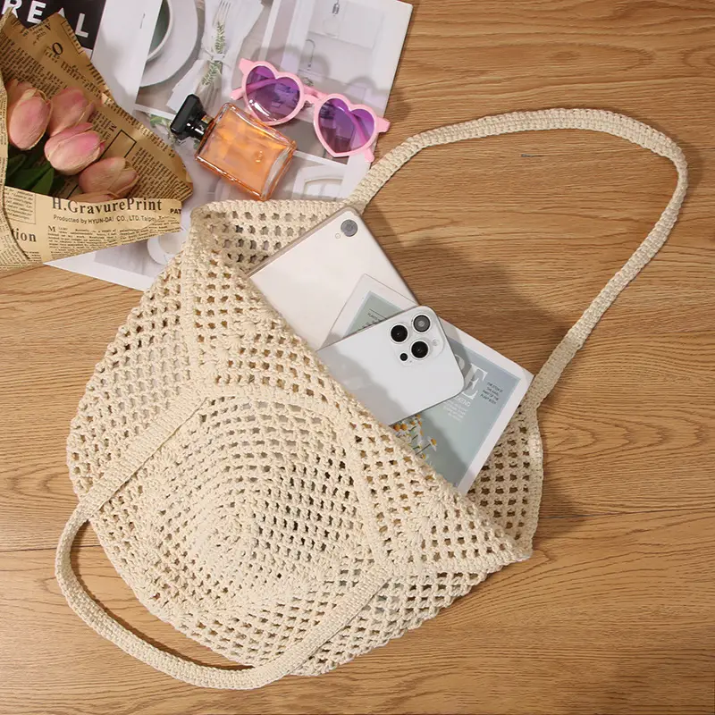 New Hollow Straw Woven Shoulder Bag for Women - Image 4