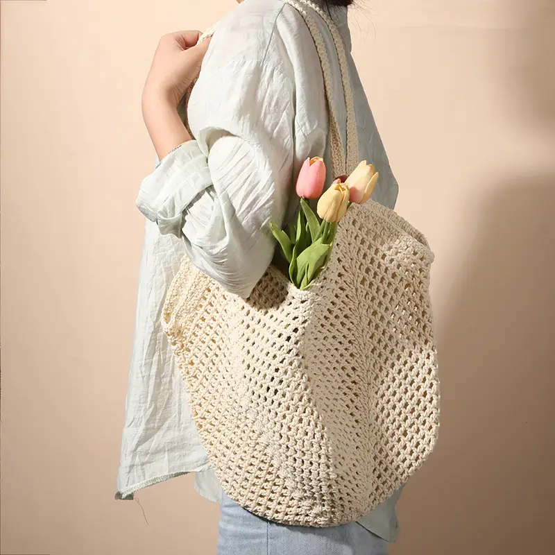 New Hollow Straw Woven Shoulder Bag for Women - Image 6